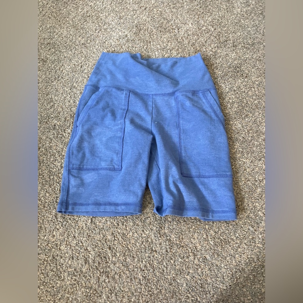 Arie bike shorts